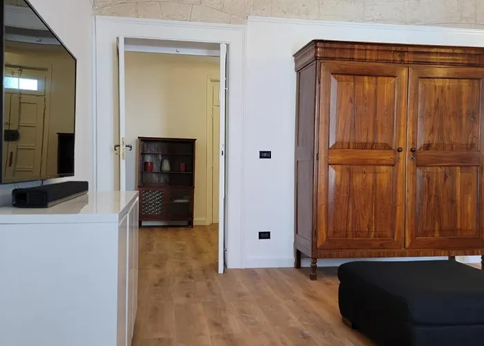 Central Station Apartment 1